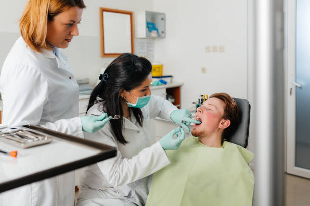 Best Emergency Dental Care for Broken or Chipped Teeth in Benton, LA